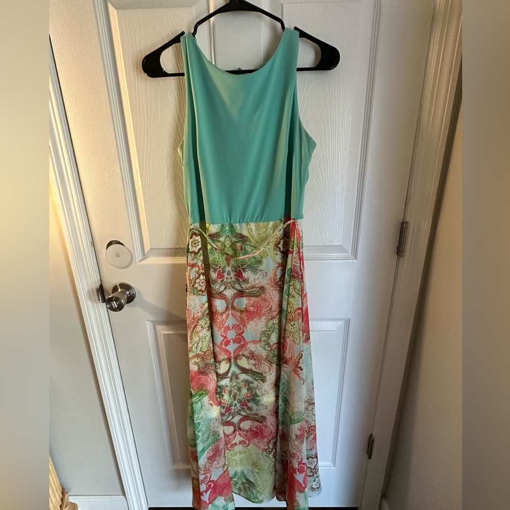 Sandra Darren size 6 dress